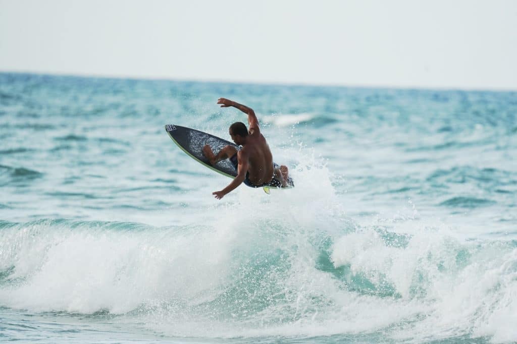 Surfing at Praia do Amor in Pipa